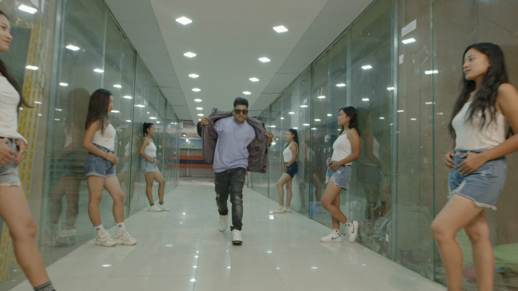 Mr Universe unique style