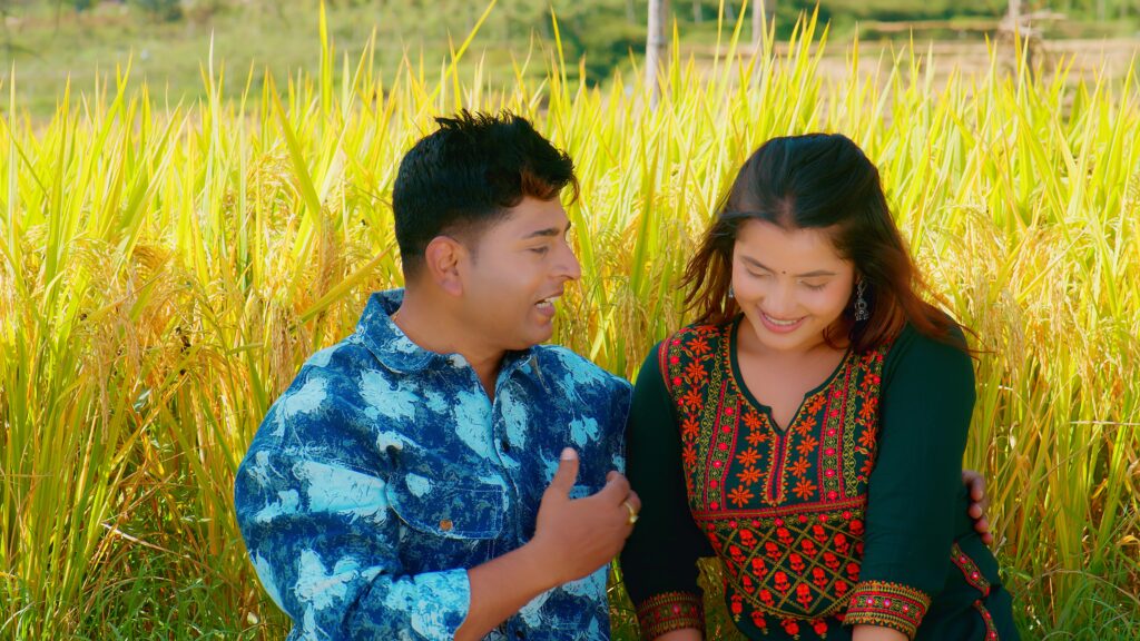 Dhan Pakyo Khetaima song-Romantic mood