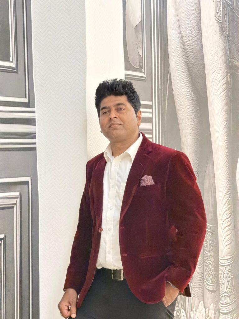 Life and Time of Mr. Universe-28
