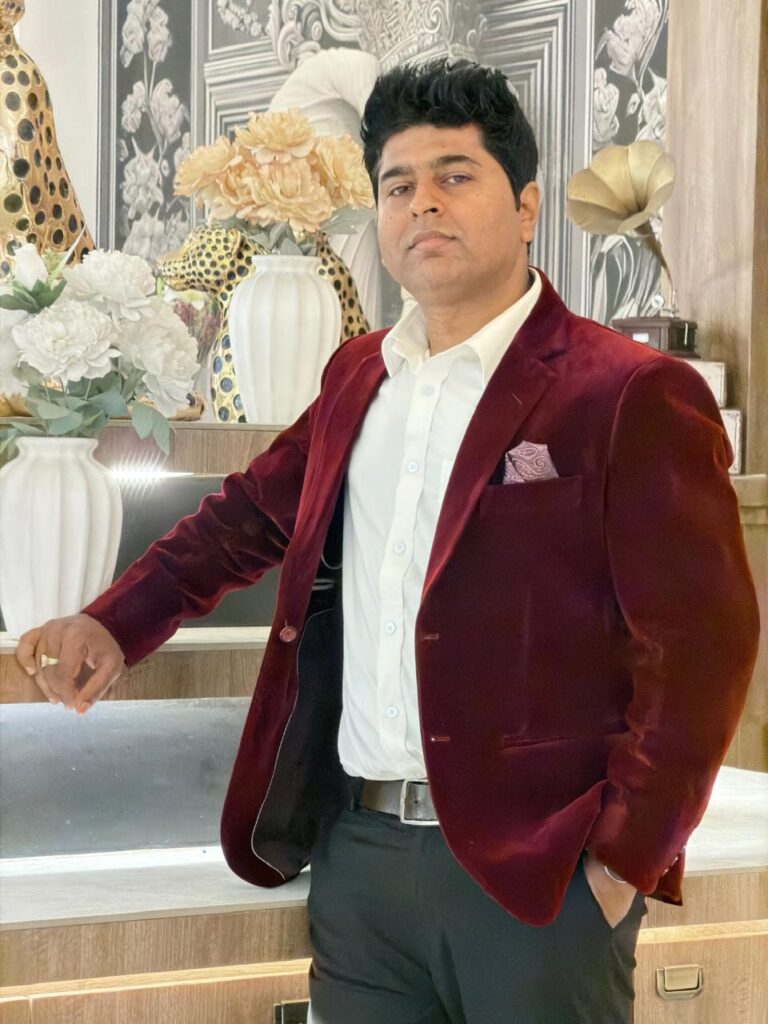 Life and Time of Mr. Universe-4